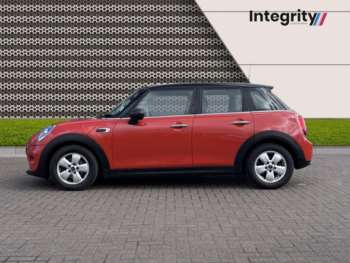 Used MINI Hatch 2019 for sale - 74169745: Photo