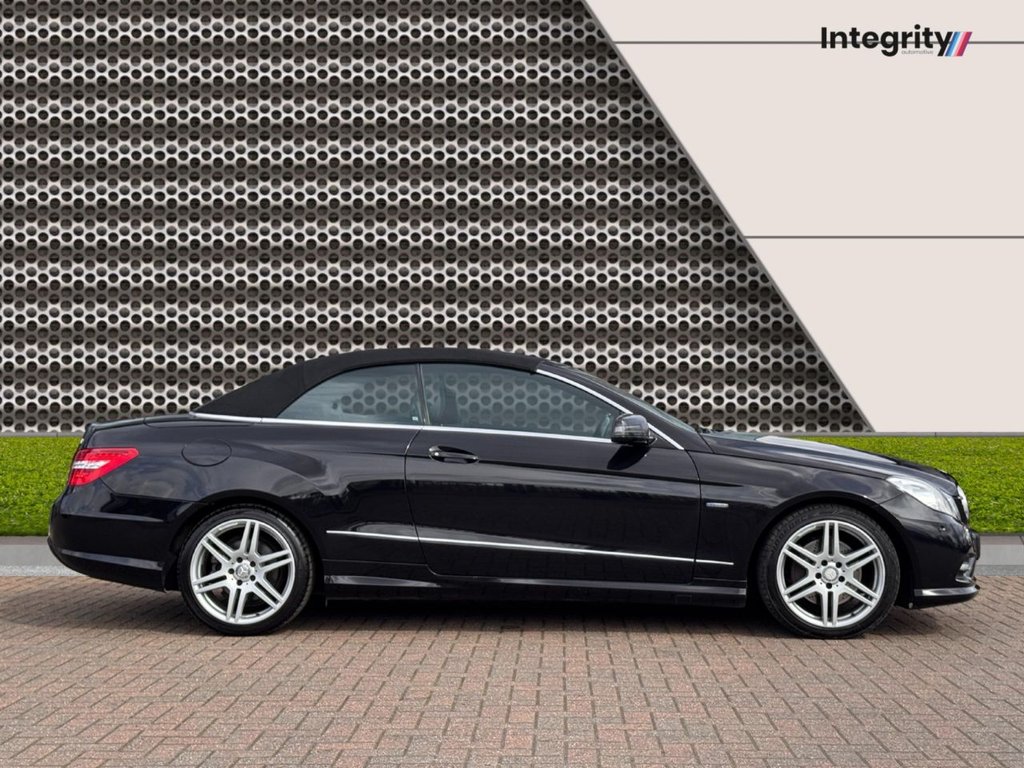 Used Mercedes-Benz E Class 2012 for sale - 78134160: Photo 11