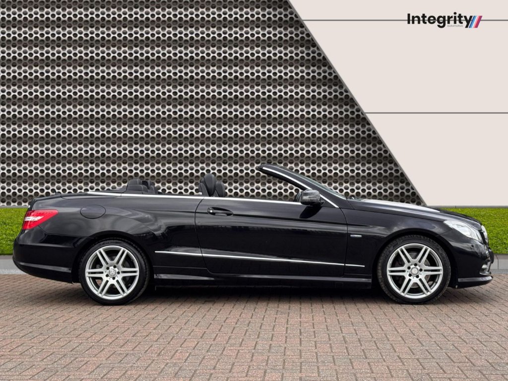 Used Mercedes-Benz E Class 2012 for sale - 78134160: Photo 2