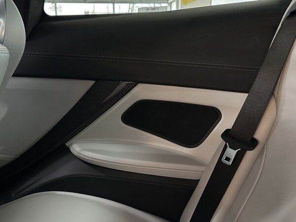 Used BMW M6 2015 for sale - 70502664: Photo 40