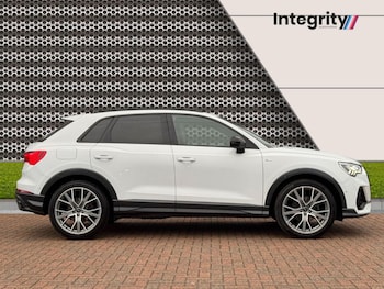 Used Audi Q3 2020 for sale - 76323247: Photo