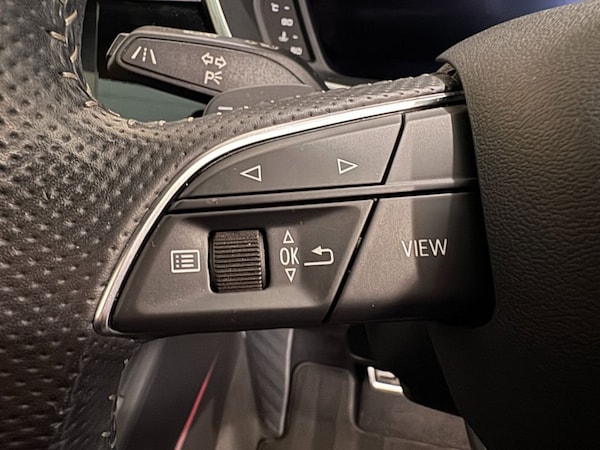 Used Audi Q3 2020 for sale - 76323247: Photo 37