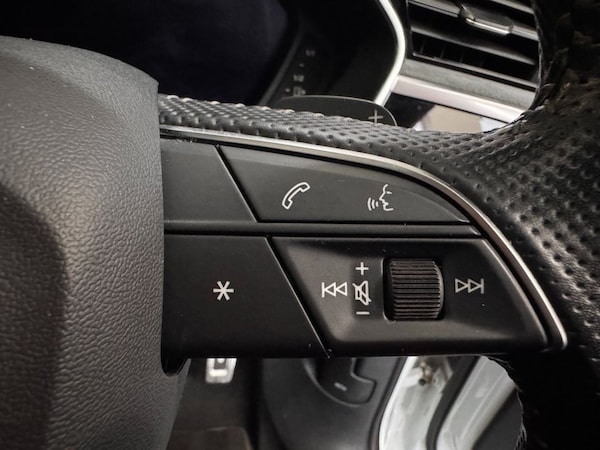 Used Audi Q3 2020 for sale - 76323247: Photo 39