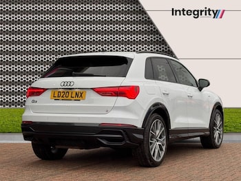 Used Audi Q3 2020 for sale - 76323247: Photo