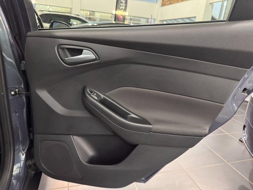 Used Ford Focus 2014 for sale - 76797749: Photo 19