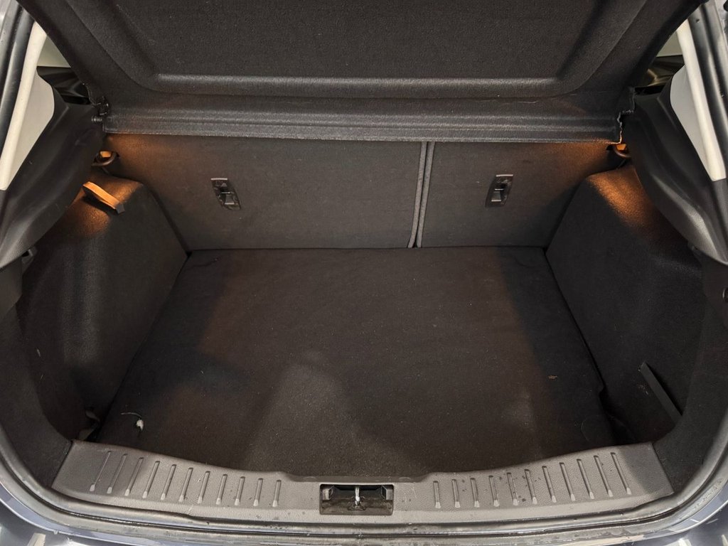 Used Ford Focus 2014 for sale - 76797749: Photo 21