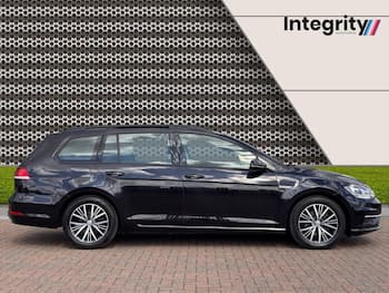 Used Volkswagen Golf 2018 for sale - 79618727: Photo