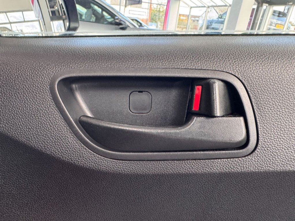 Used Hyundai i10 2019 for sale - 76439336: Photo 30