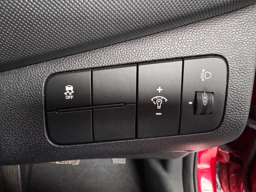 Used Hyundai i10 2019 for sale - 76439336: Photo 32