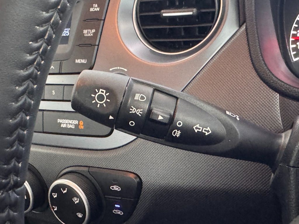 Used Hyundai i10 2019 for sale - 76439336: Photo 38