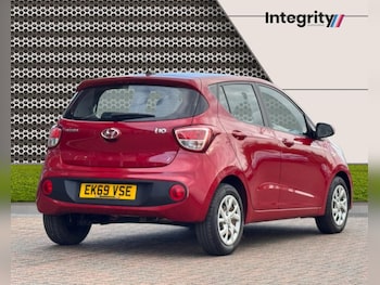 Used Hyundai i10 2019 for sale - 76439336: Photo