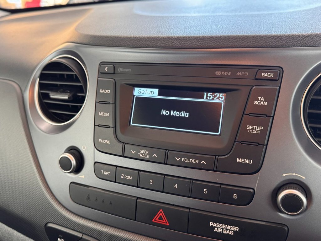 Used Hyundai i10 2019 for sale - 76439336: Photo 46