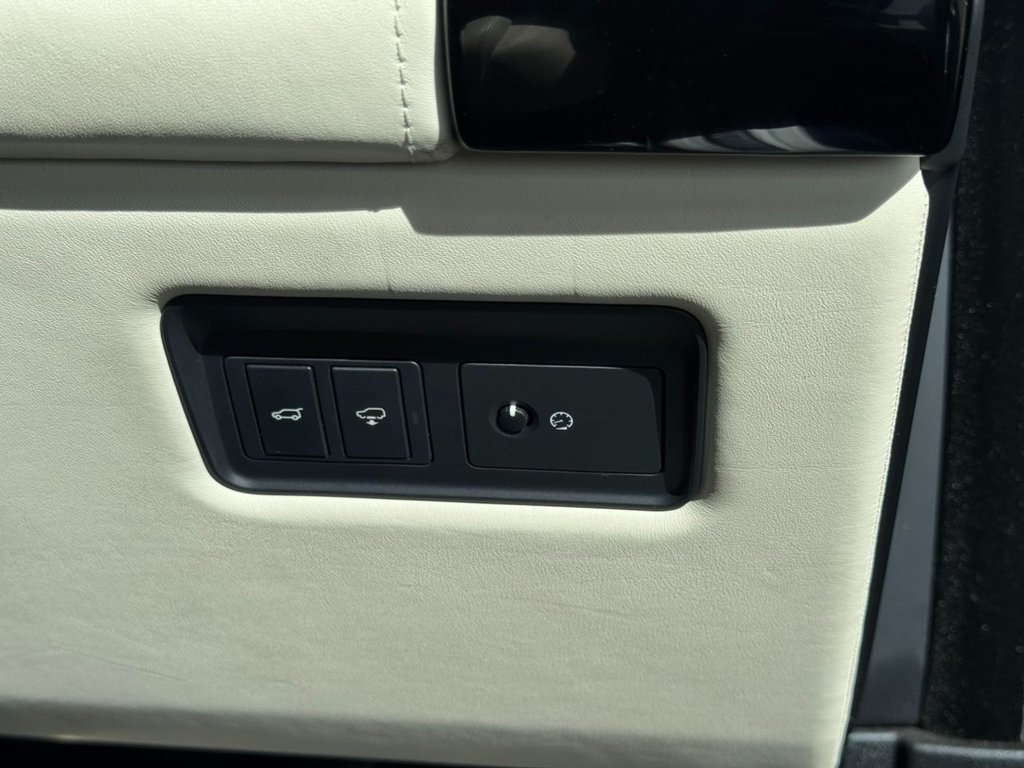 Used Land Rover Range Rover 2016 for sale - 76118801: Photo 41