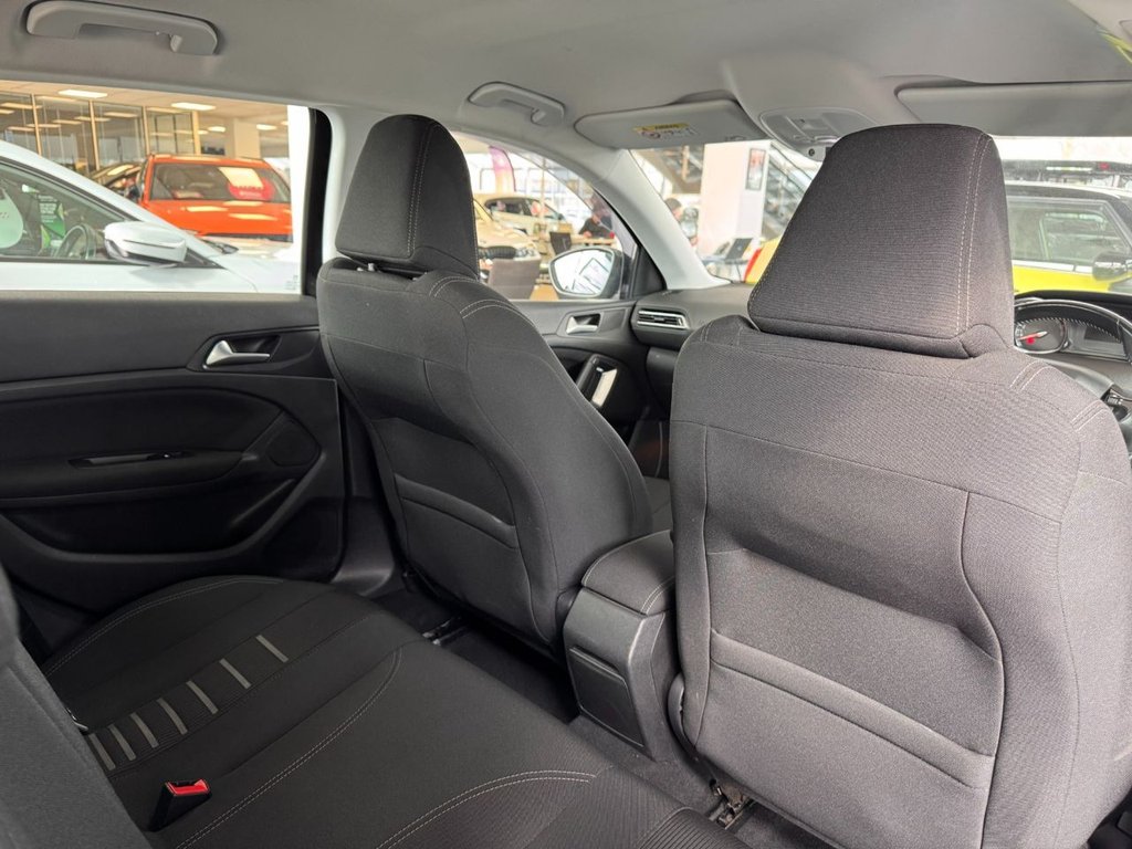 Used Peugeot 308 2014 for sale - 78212792: Photo 18