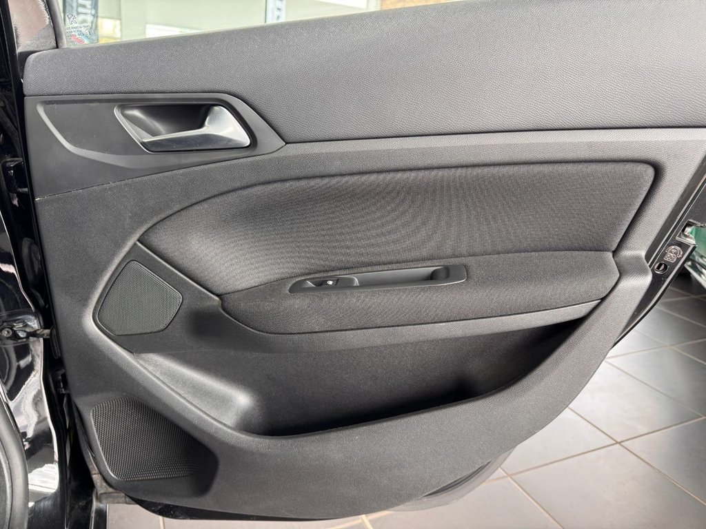 Used Peugeot 308 2014 for sale - 78212792: Photo 19