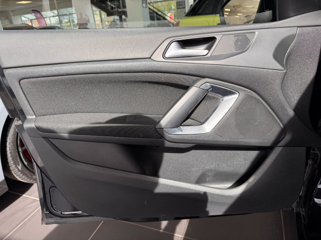 Used Peugeot 308 2014 for sale - 78212792: Photo 30