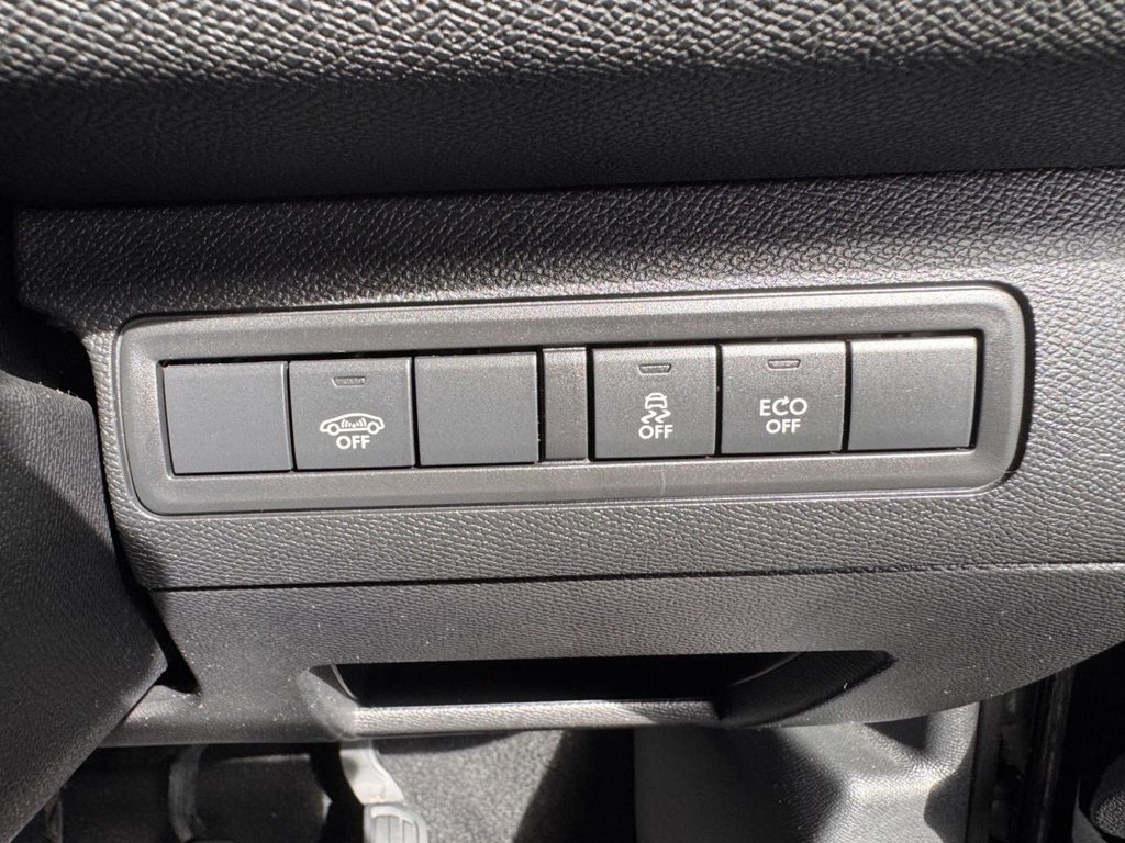 Used Peugeot 308 2014 for sale - 78212792: Photo 33