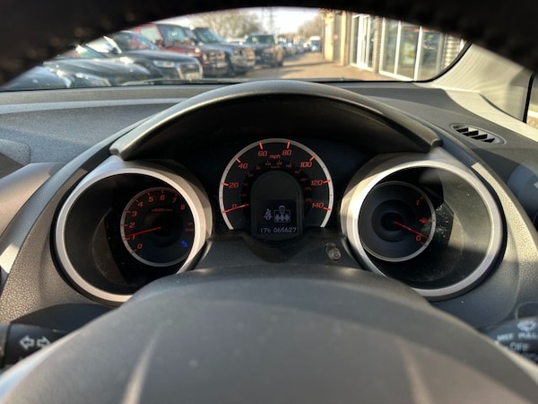 Used Honda Jazz 2009 for sale - 75685240: Photo 34