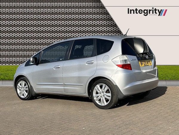 Used Honda Jazz 2009 for sale - 75685240: Photo 5
