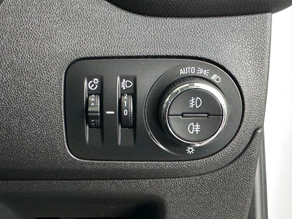 Vehicle 33