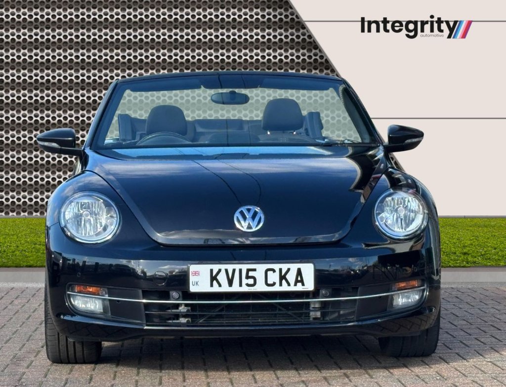 Used Volkswagen Beetle 2015 for sale - 76429678: Photo 2