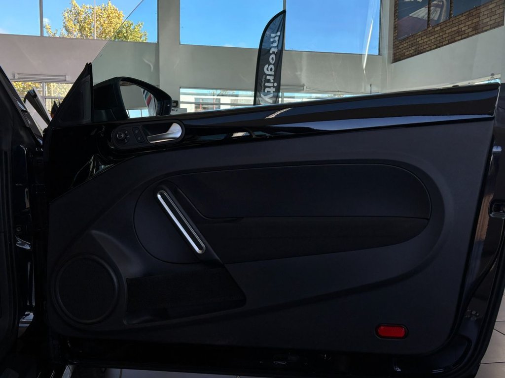 Used Volkswagen Beetle 2015 for sale - 76429678: Photo 26