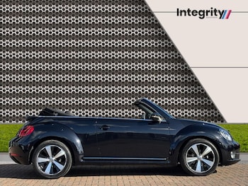 Used Volkswagen Beetle 2015 for sale - 76429678: Photo