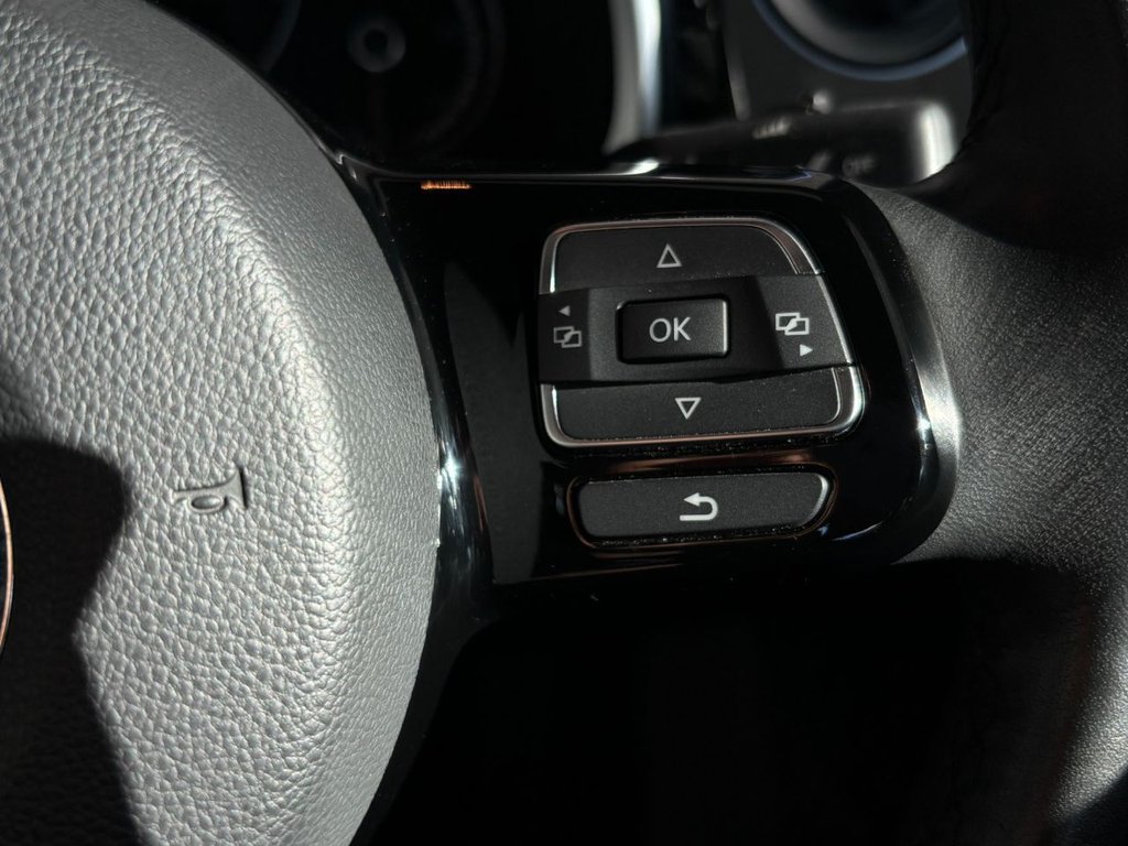 Used Volkswagen Beetle 2015 for sale - 76429678: Photo 44