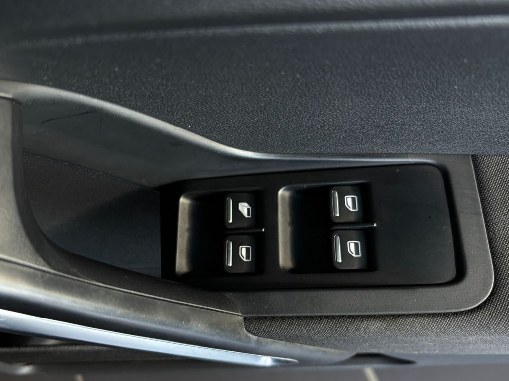 Used Volkswagen Beetle 2015 for sale - 76429678: Photo 48