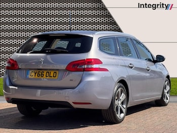 Used Peugeot 308 2017 for sale - 78382226: Photo