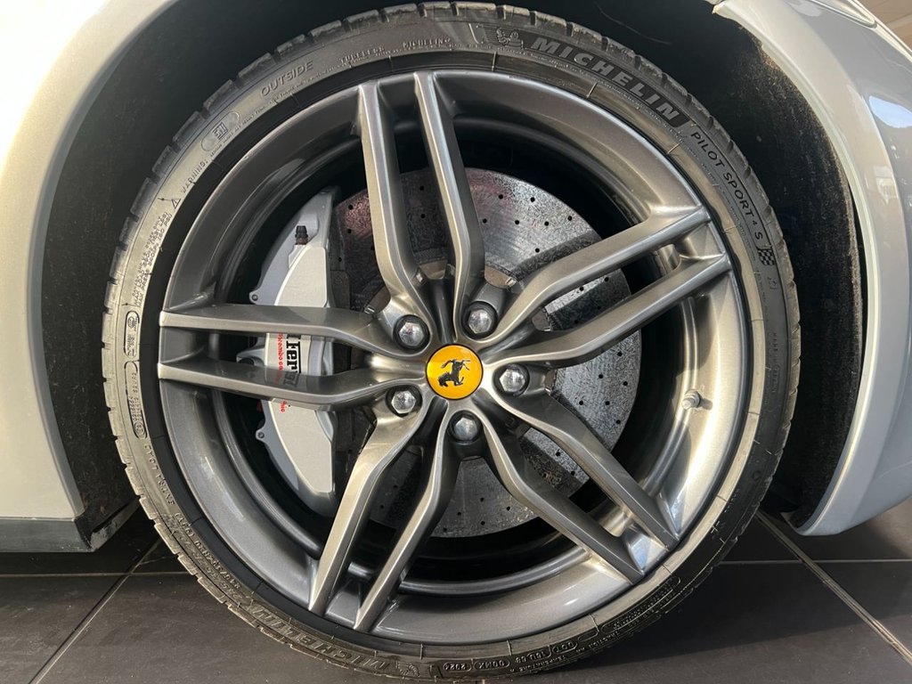 Used Ferrari FF 2012 for sale - 77355847: Photo 16