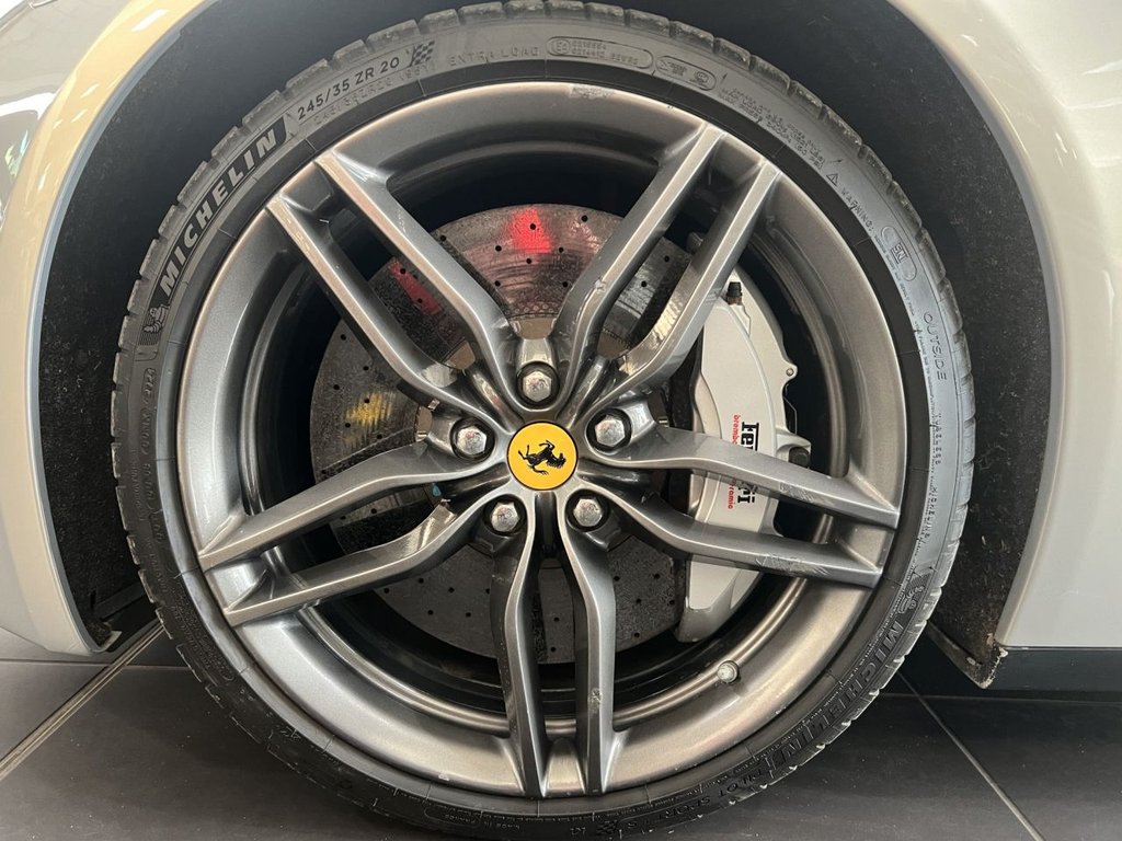 Used Ferrari FF 2012 for sale - 77355847: Photo 17