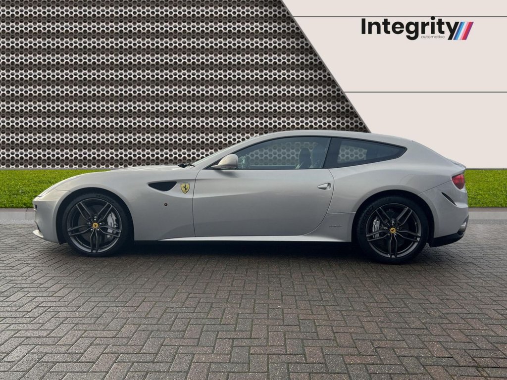 Used Ferrari FF 2012 for sale - 77355847: Photo 4