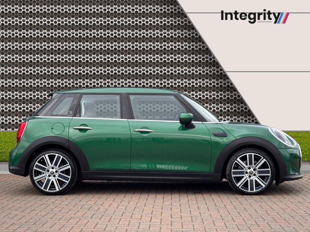 Used MINI Hatch 2022 for sale - 78124604: Photo 2