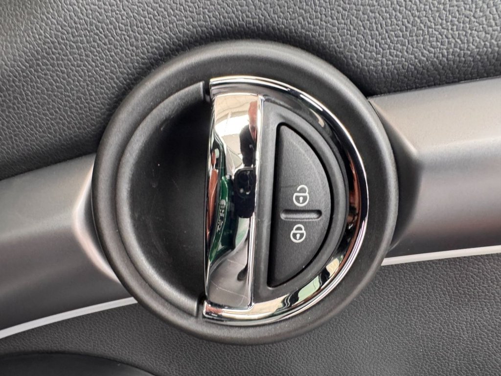 Used MINI Hatch 2022 for sale - 78124604: Photo 32