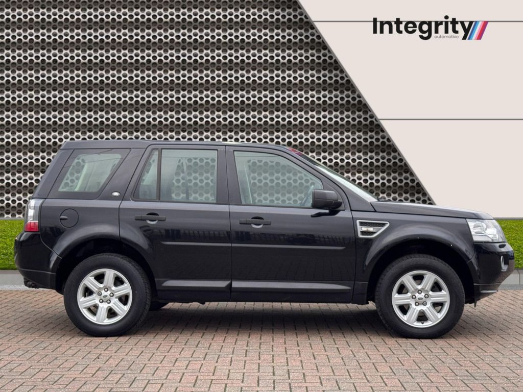 Used Land Rover Freelander 2013 for sale - 77368853: Photo 2