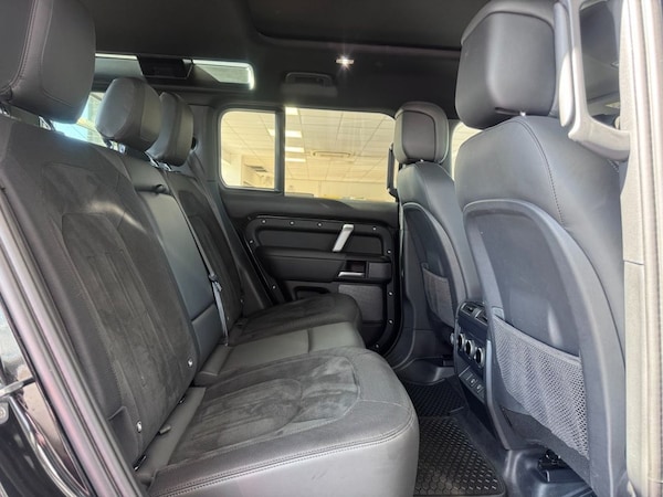 Used Land Rover Defender 2022 for sale - 74639147: Photo 18