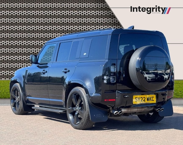 Used Land Rover Defender 2022 for sale - 74639147: Photo 5