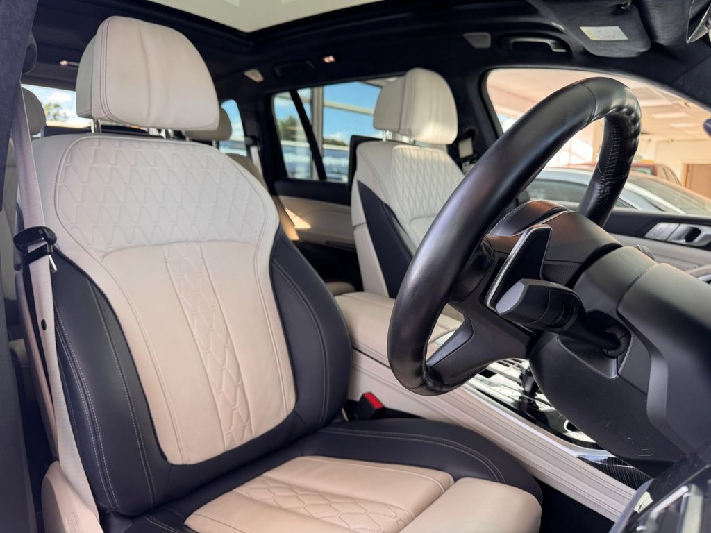 Used BMW X7 2021 for sale - 76279436: Photo 12