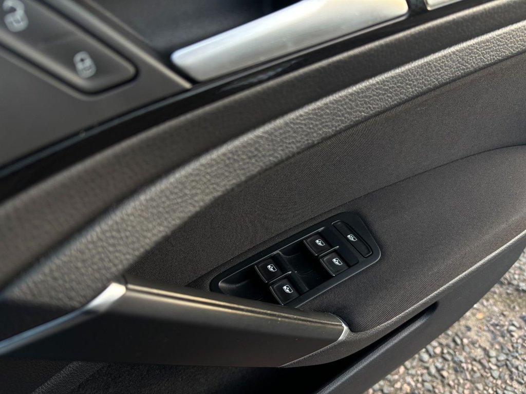 Used Volkswagen Golf 2016 for sale - 76632281: Photo 20