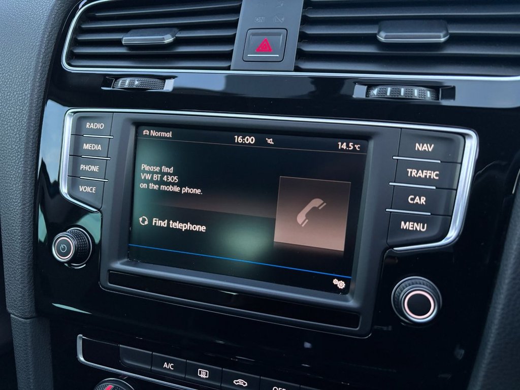 Used Volkswagen Golf 2016 for sale - 76632281: Photo 43