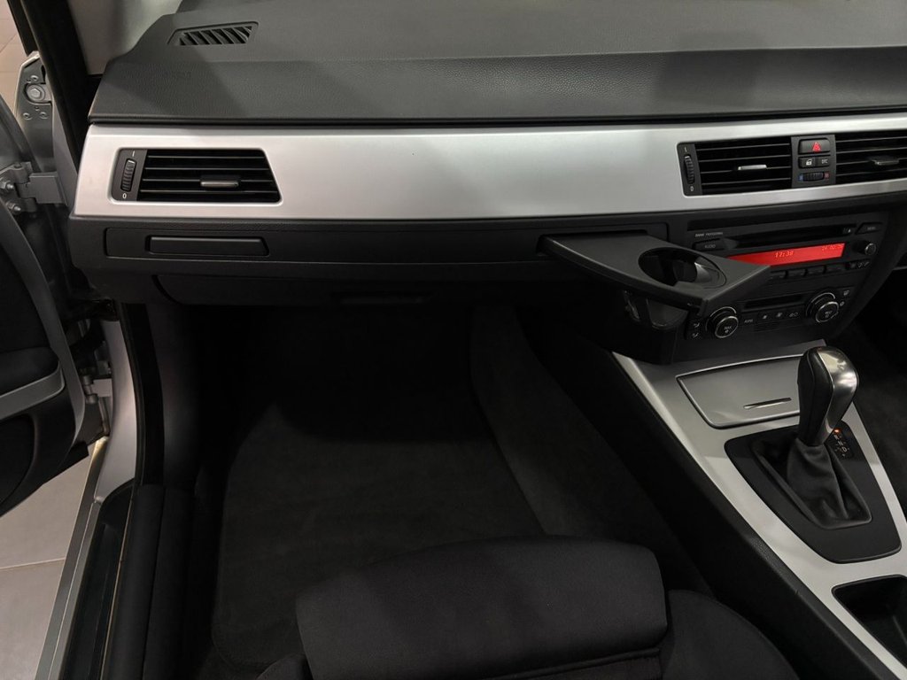 Used BMW 3 Series 2006 for sale - 77666895: Photo 43