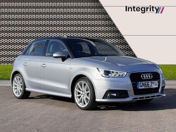 Used Audi A1 2016 for sale - 76900398: Photo