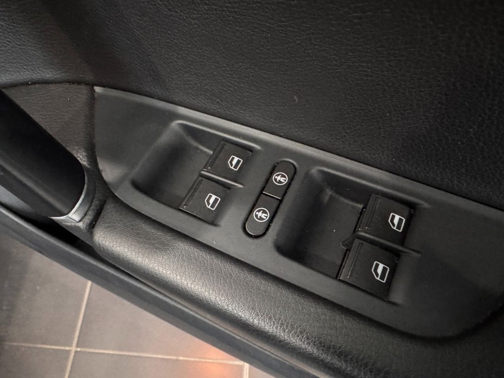 Used Volkswagen Touareg 2015 for sale - 77755216: Photo 33