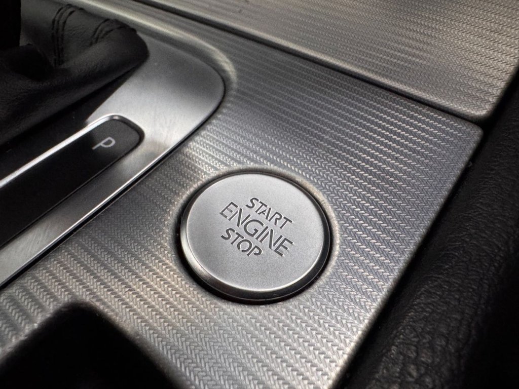 Used Volkswagen Touareg 2015 for sale - 77755216: Photo 44