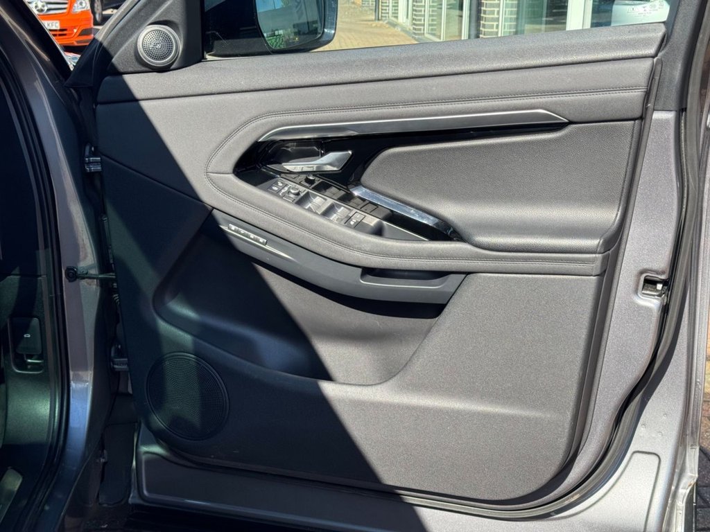 Used Land Rover Range Rover Evoque 2019 for sale - 76235423: Photo 16