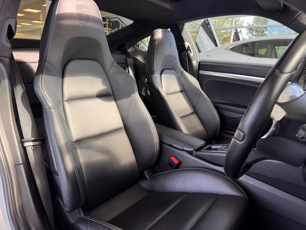 Used Porsche 911 2013 for sale - 76105353: Photo 14