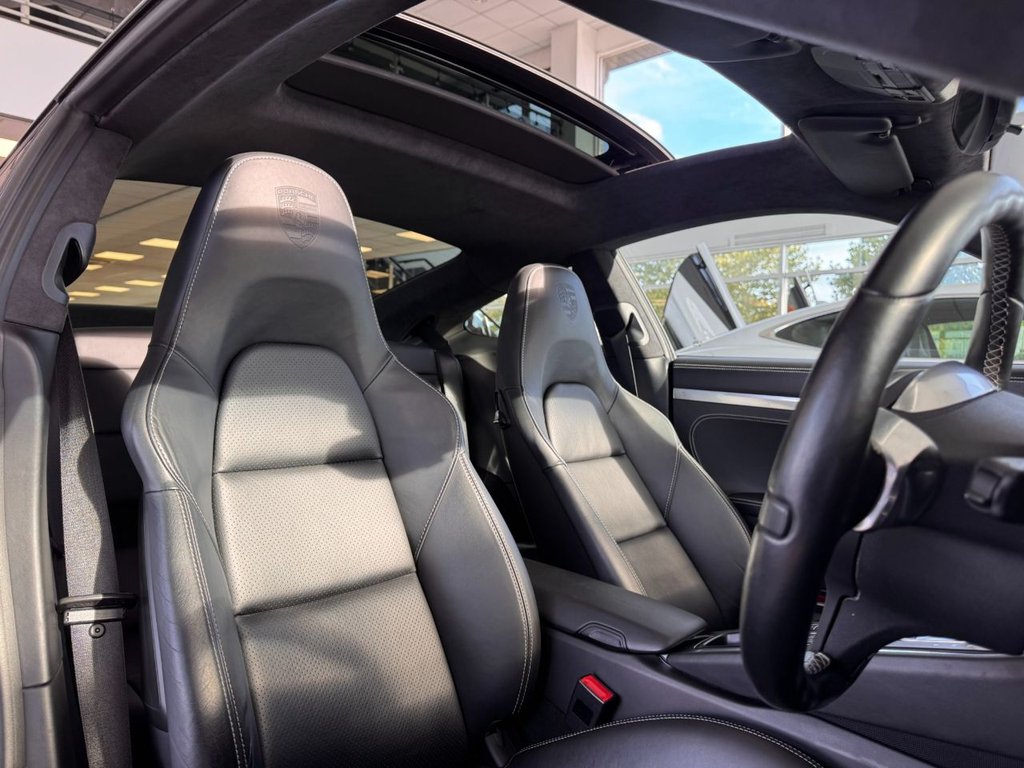 Used Porsche 911 2013 for sale - 76105353: Photo 15