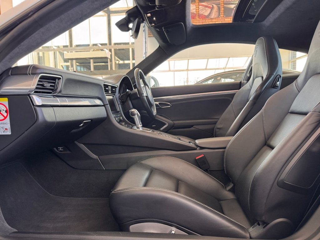 Used Porsche 911 2013 for sale - 76105353: Photo 21