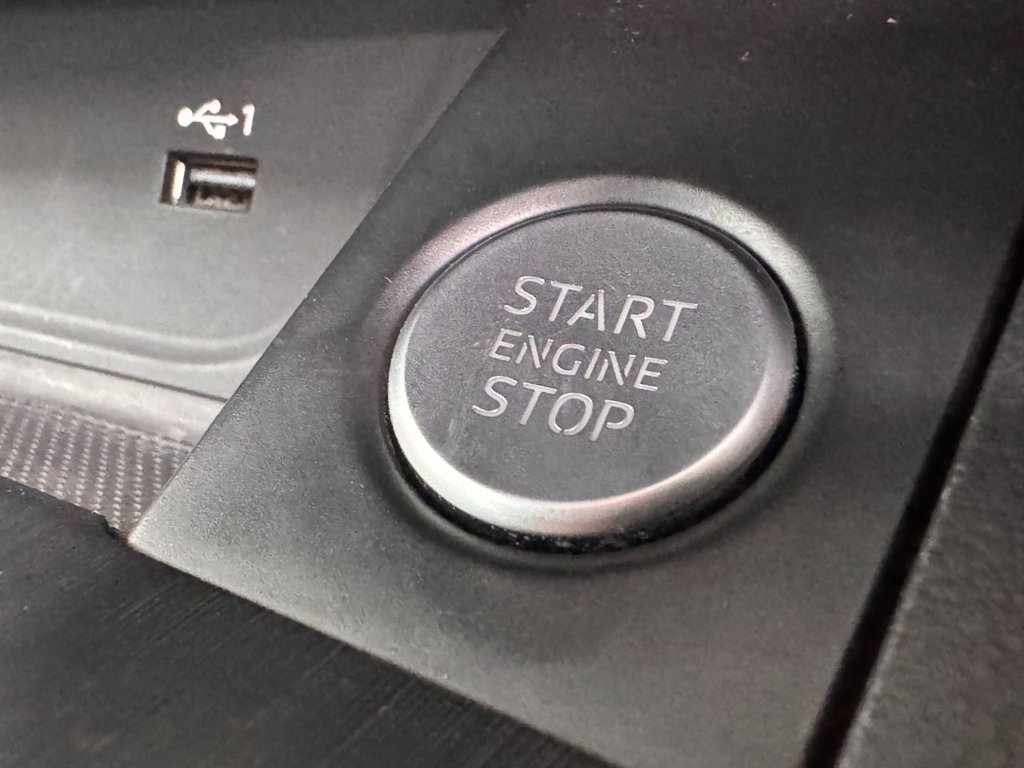 Used Audi A4 2017 for sale - 77904749: Photo 45